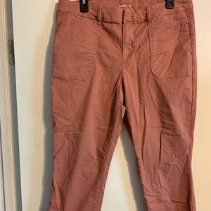 Old Navy pixie pants. Size 12